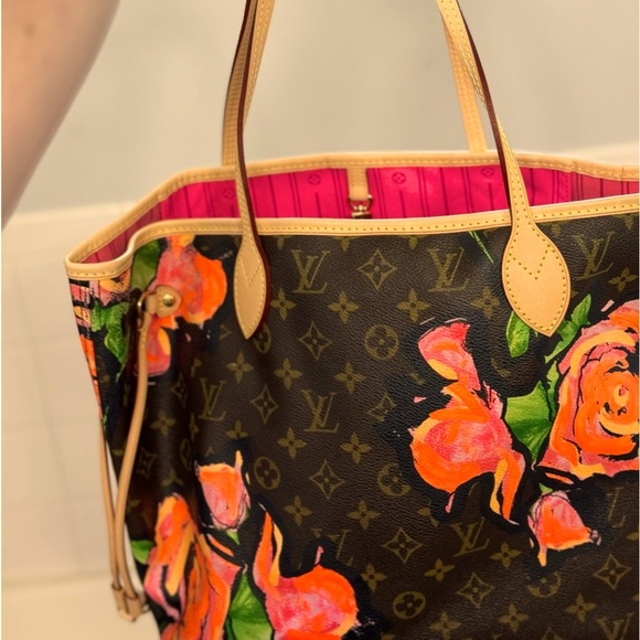 Louis Vuitton Handbags - Stephen Spouse Limited edition Neverfull MM Roses new vanchetta replaced by LV